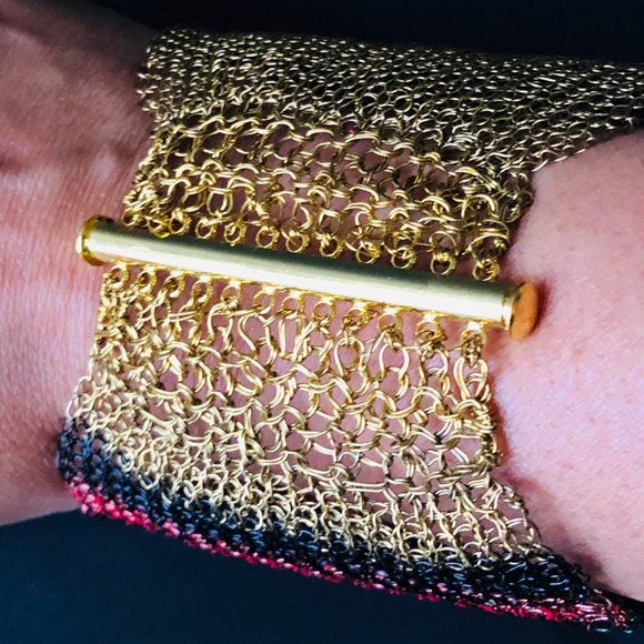 Cleopatra Cuff gold, red, black, green art wire - Picture 5 of 8